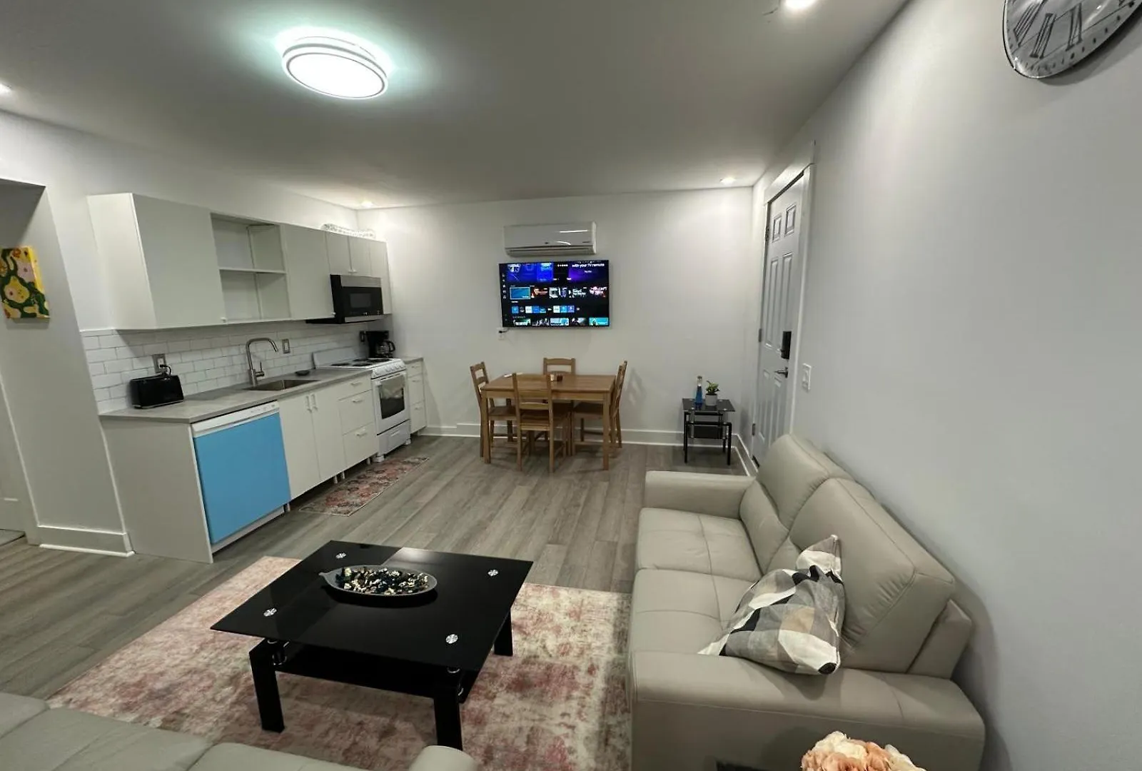 Private Entire Guest Suite In Bedford - 2 Bedroom Halifax