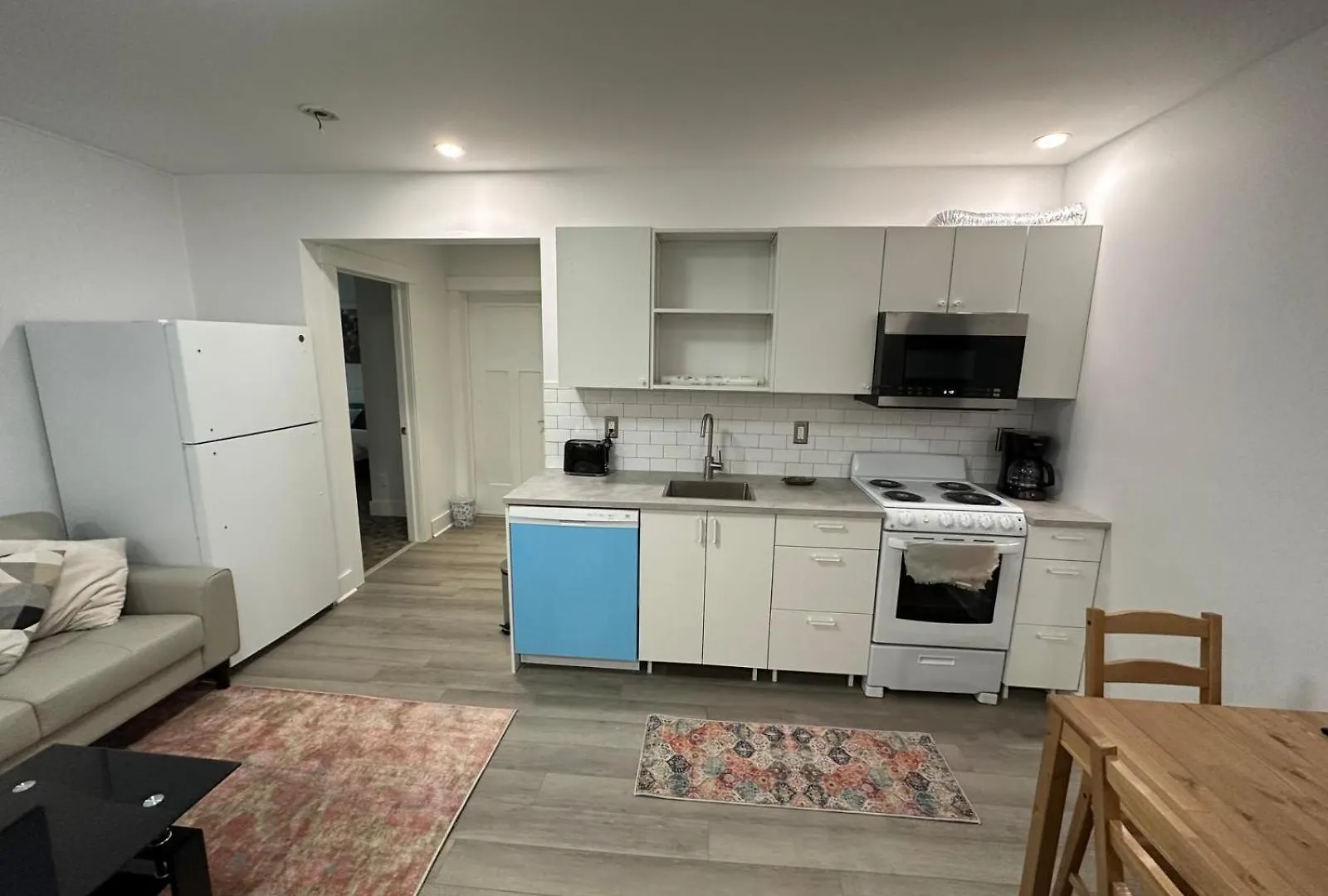 Private Entire Guest Suite In Bedford - 2 Bedroom Halifax Apartment